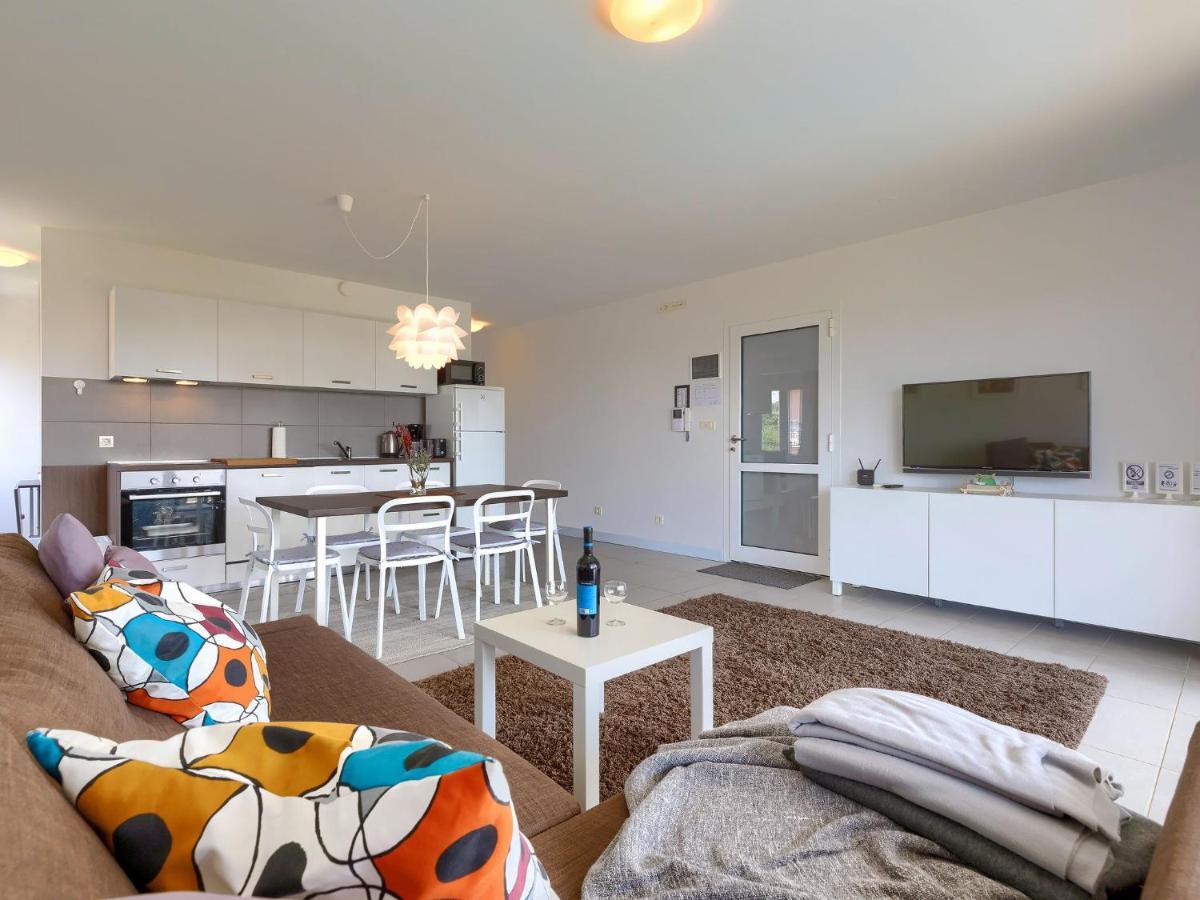 Katka By Interhome Apartmán